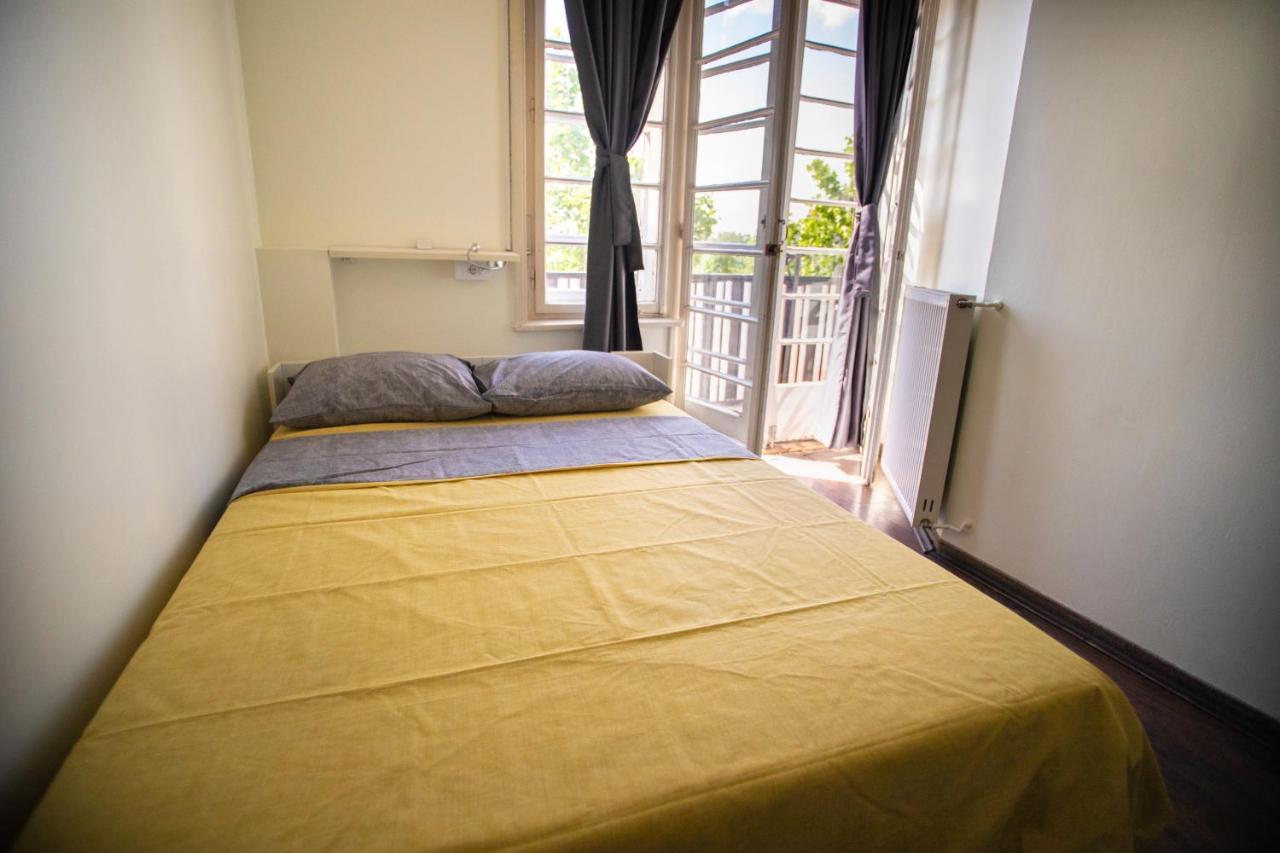 All In Hostel Belgrade Exterior photo